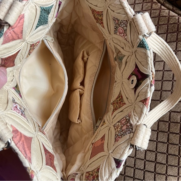 Patchwork Quilted Fabric Two Handle Tote Bag Purse - Picture 5 of 10